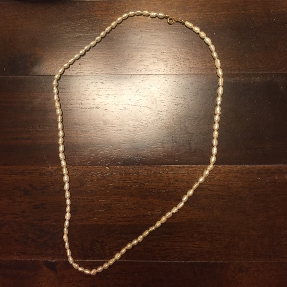 Jewelry - 14k seed pearl necklace ***vintage***